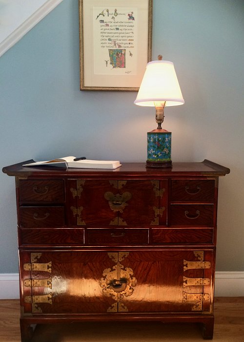 Antique Furniture In The Entry Foyer On Our 3 Boardwalk Cape Cod Vacation Rental