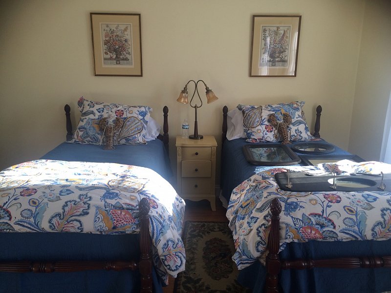 Image Of Twin Room One Of Our 3 Boardwalk Cape Cod Vacation Rental