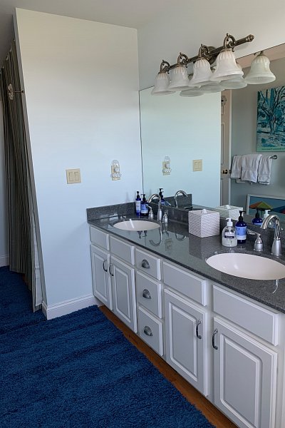 Right View Of Second Bathroom On Our 3 Boardwalk Cape Cod Vacation Rental
